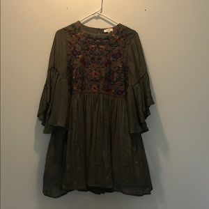 Umgee Floral Embroidered Tunic